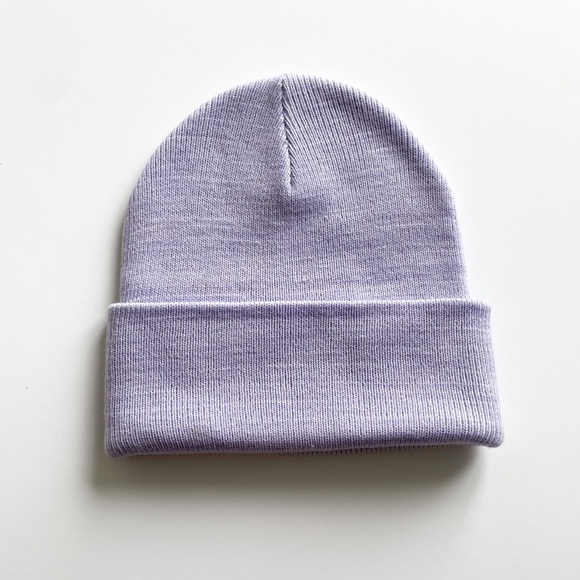 Main Character Lavender Toque - Picture 2 of 3